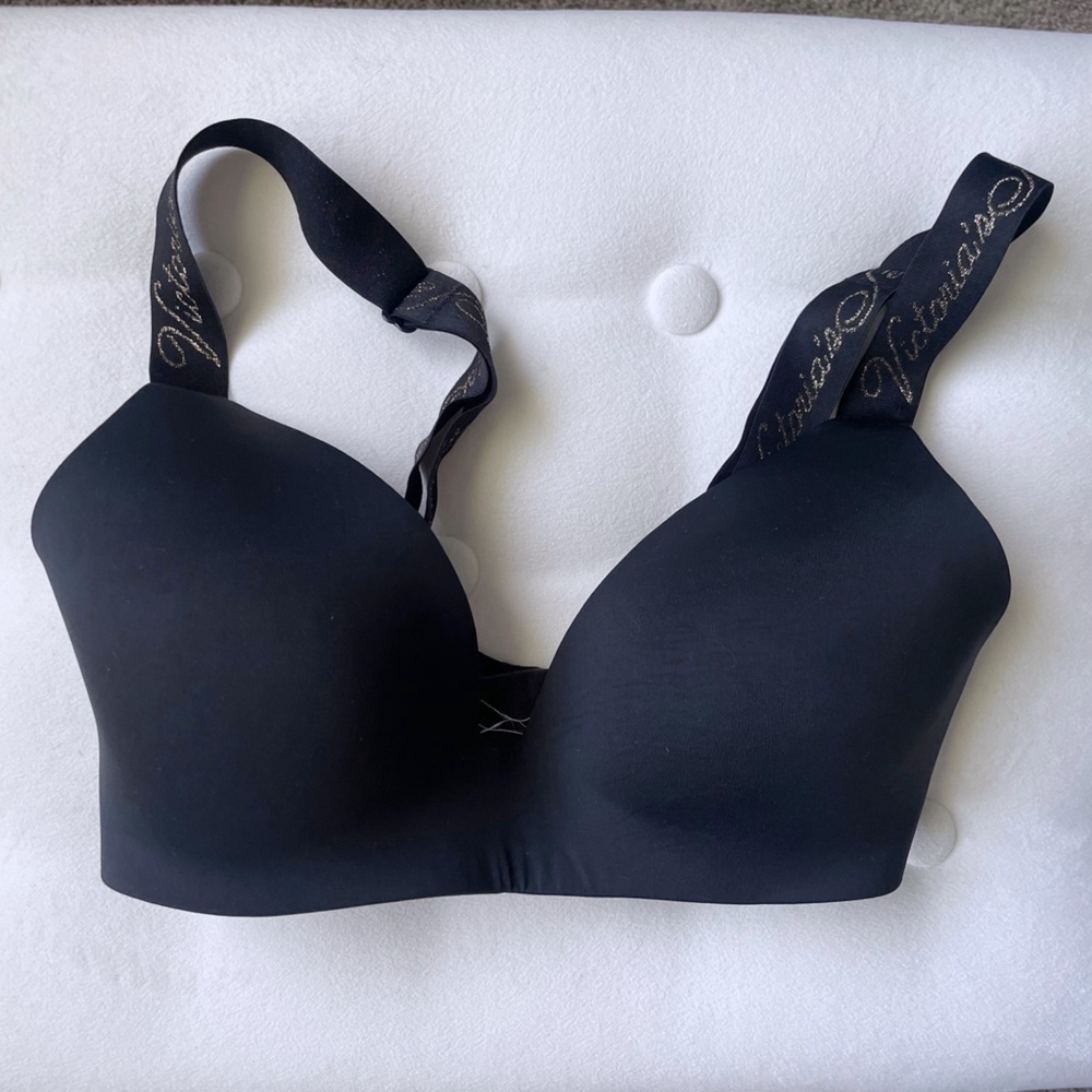 Victoria’s Secret Bra 32D